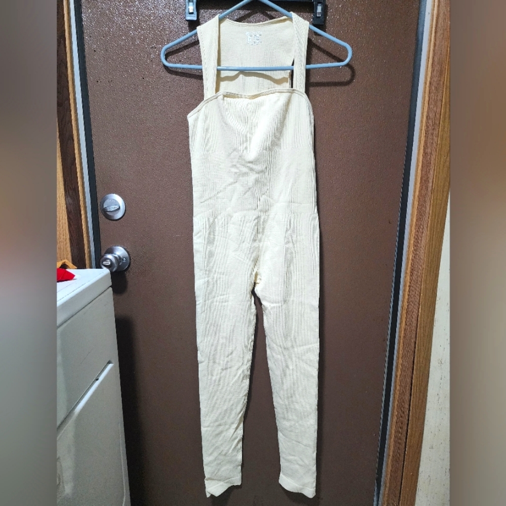 Workout Jumpsuit/Underscrub size medium body shaper